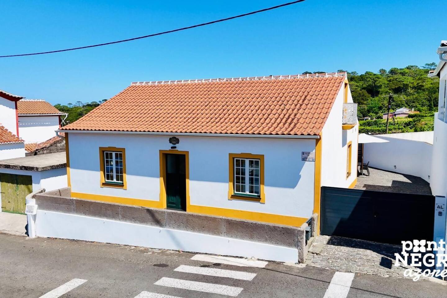 Casa Da Gente By Pontanegraazores Villa Biscoitos  Ruang foto